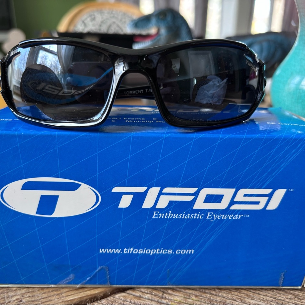 Tifosi Black Sunglasses